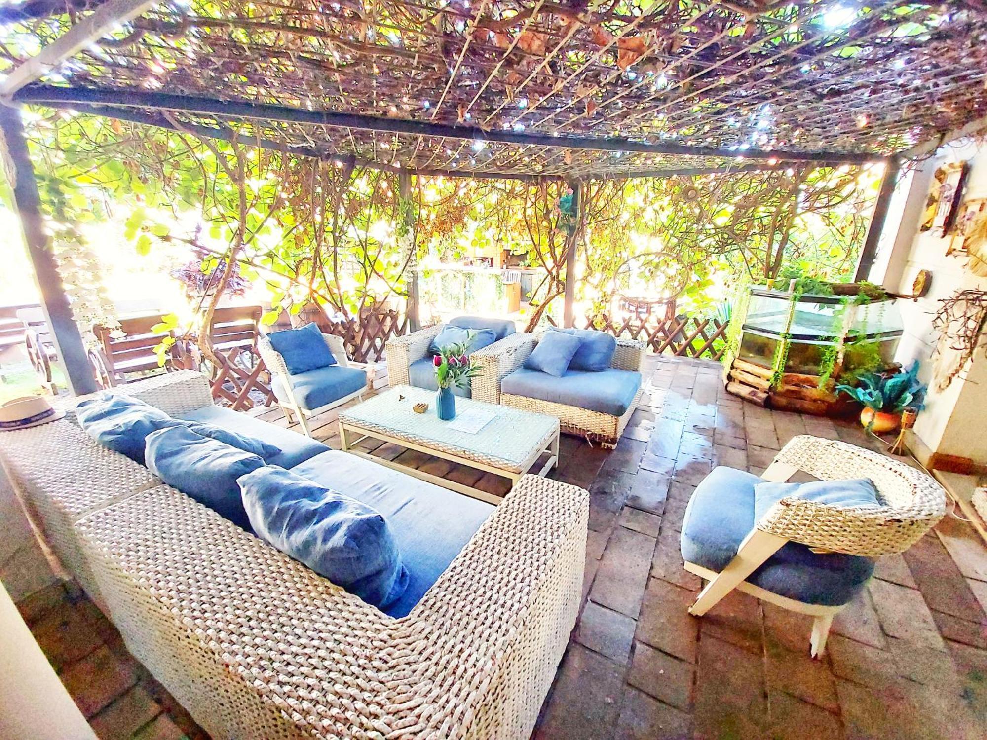 Red Clay Apartments City Club Belgrado Esterno foto